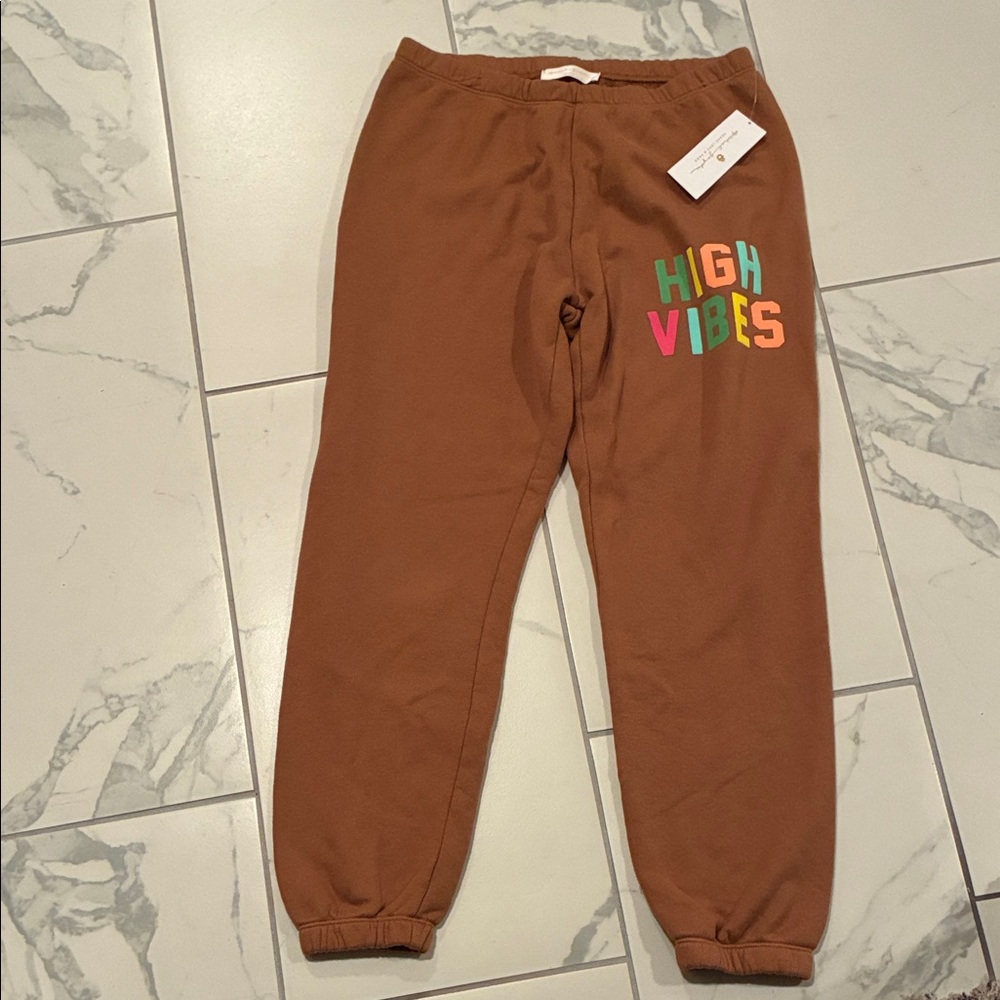 SPIRITUAL GANGSTER High Vibes Luna Sweatpant in Dolce Size M